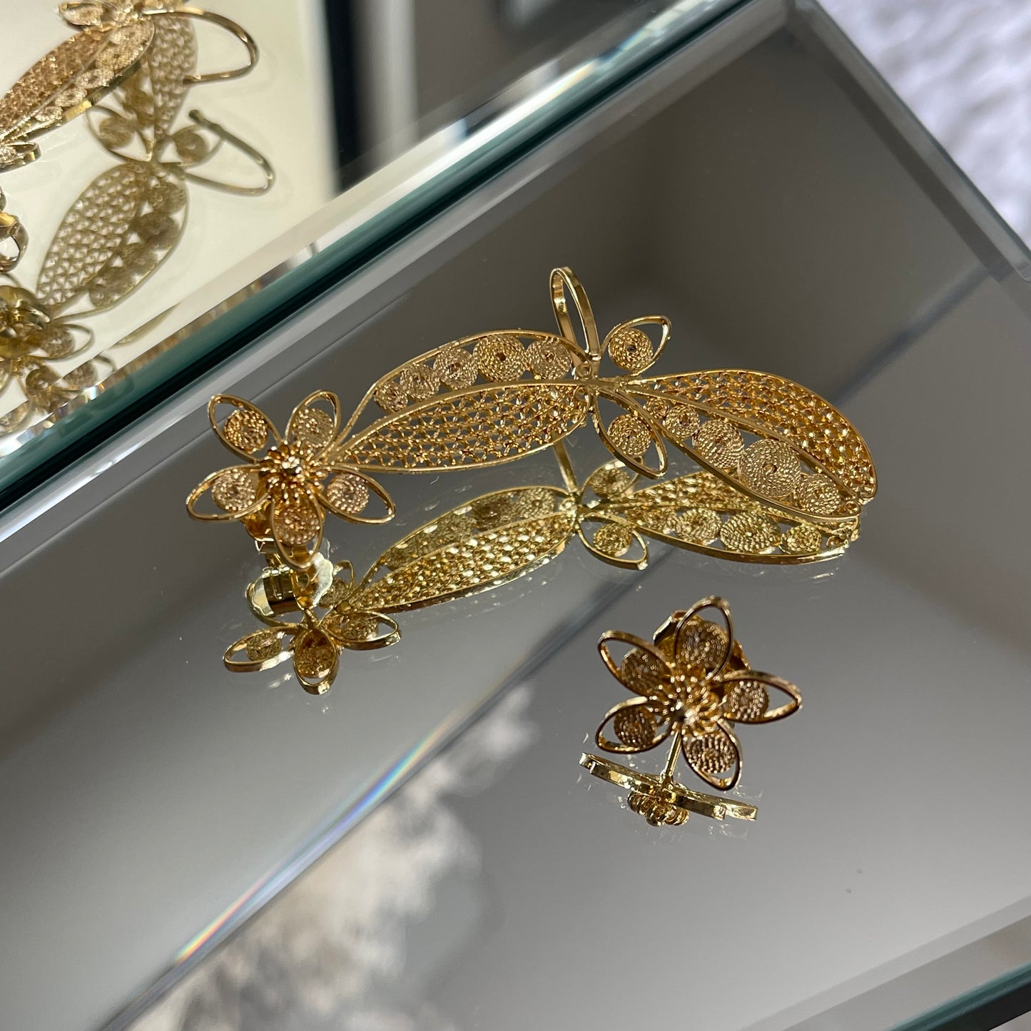 Aurelia Filigree Leaf Ear Cuff Earrings
