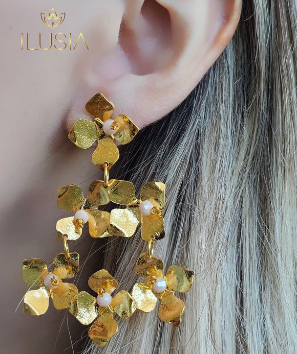 Cascada White Earrings