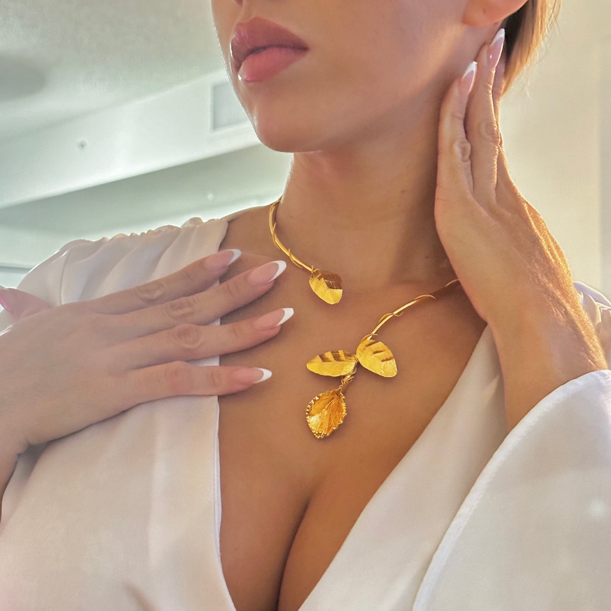 Gardenia Necklace