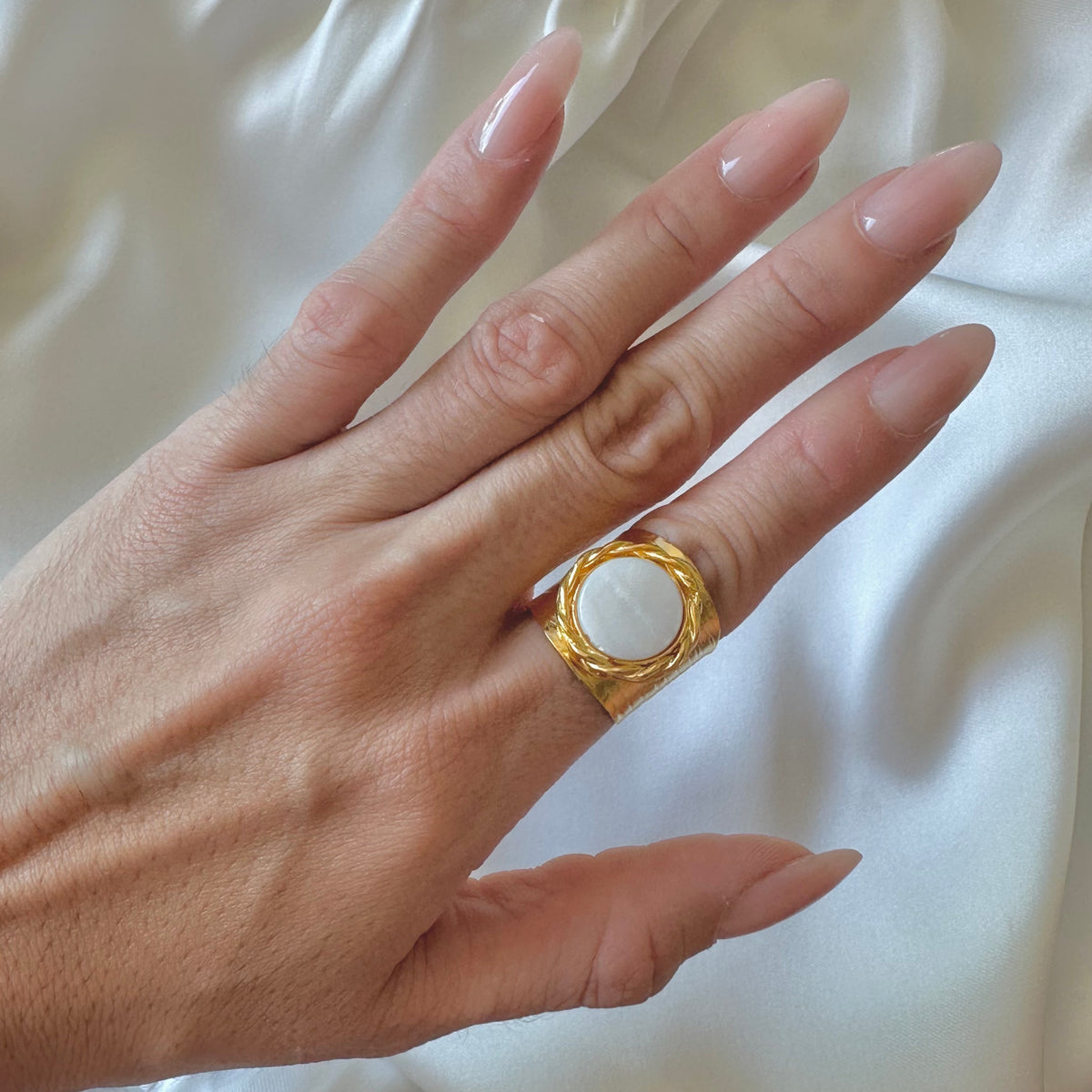 Lyrielle Ring
