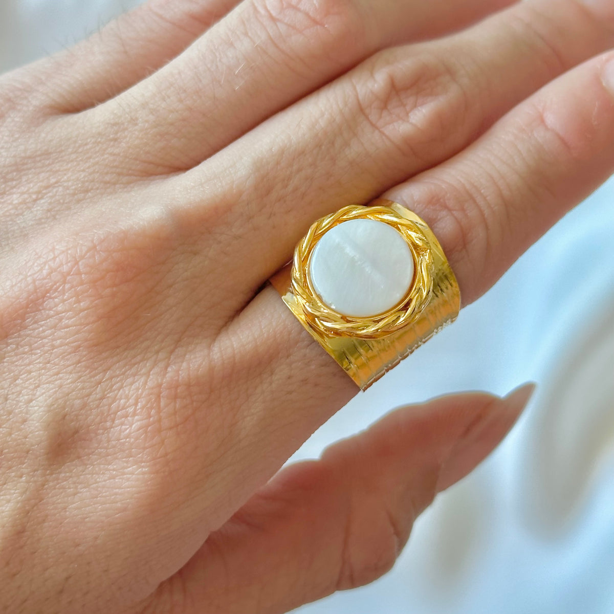 Lyrielle Ring